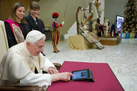 Benedict XVI ventures into the world of social media with a papal tweet (Photo: CNS)